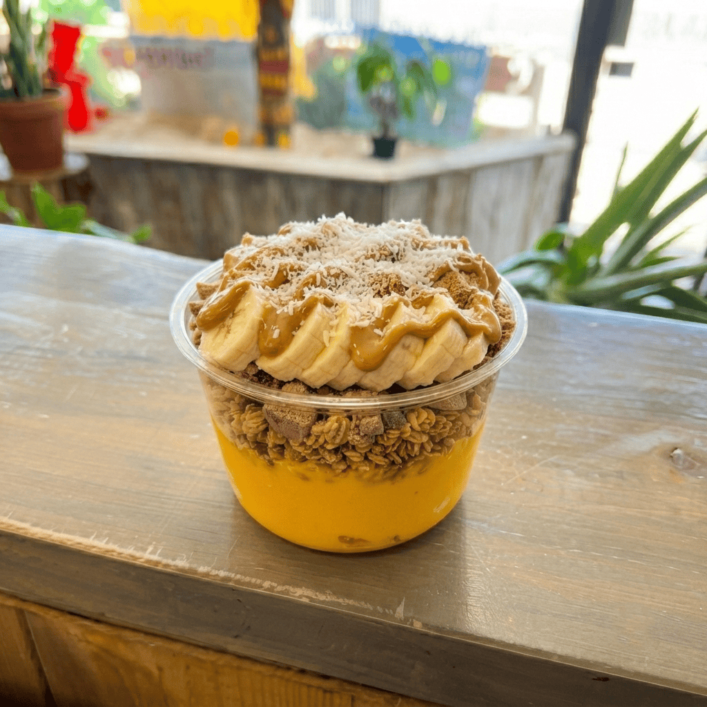 South Beach Bowl (Mango base)